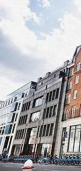 Marlin Apartments London City - Queen Street