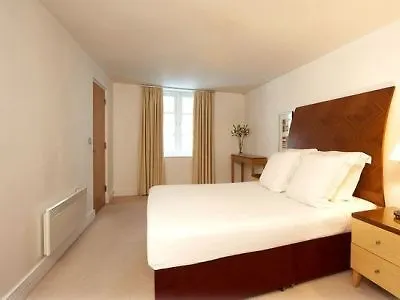 Marlin Apartments London City - Queen Street